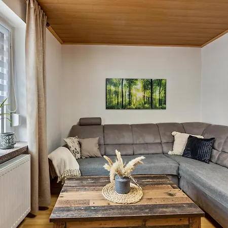 Christels Ferienwohnung 2 In * Thale